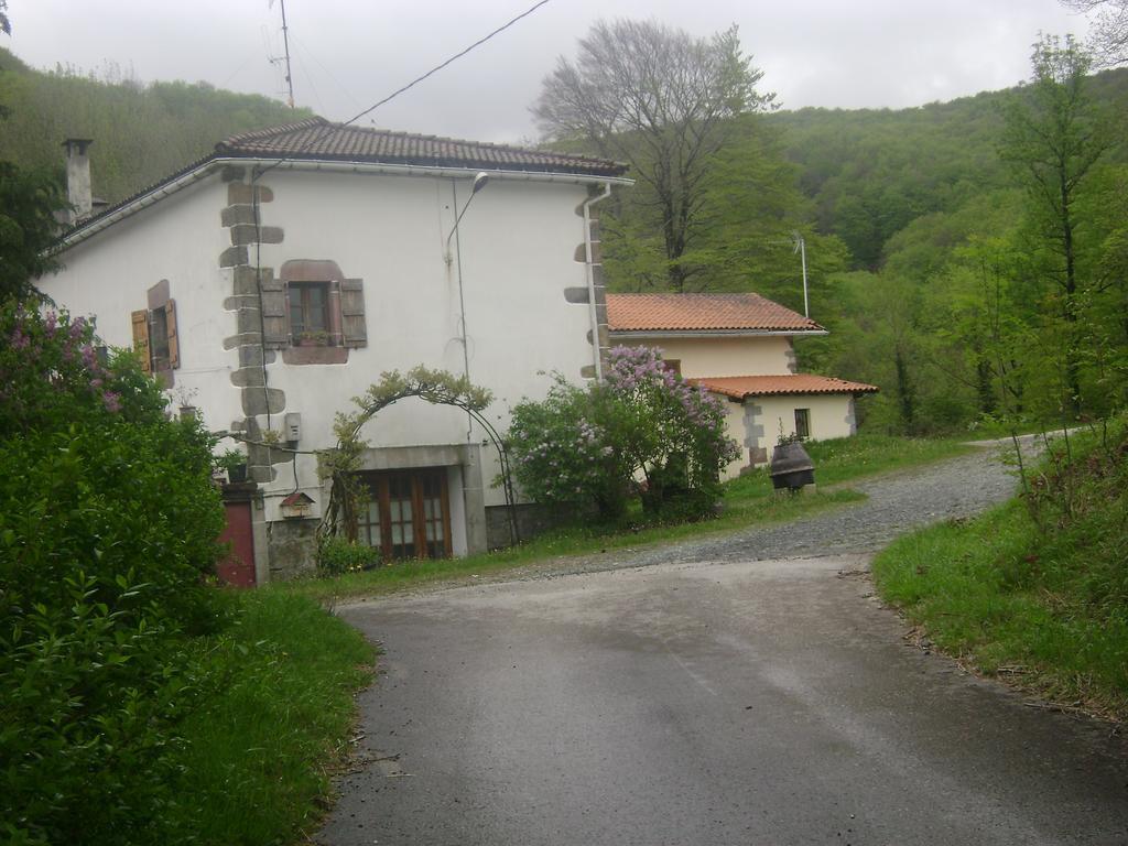 Hostal Venta San Blas Almándoz المظهر الخارجي الصورة